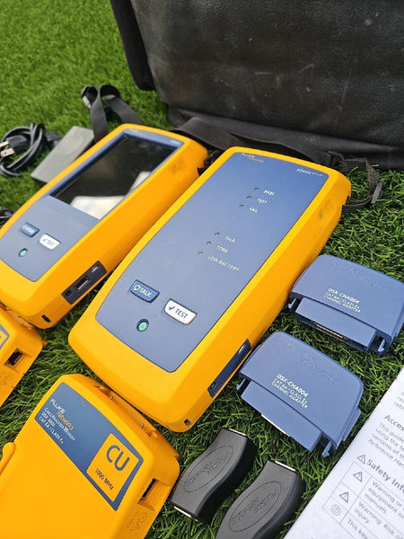 Fluke Networks DSX-5000 Versiv Cat6 Cat6a LAN Cable Certifier Tester